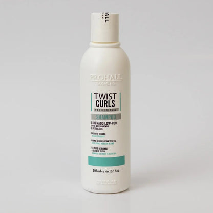 Shampoo bottle labeled 'Twist Curls' on a light gray background